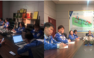 努力工作，健康生活，艾灸培訓(xùn)中